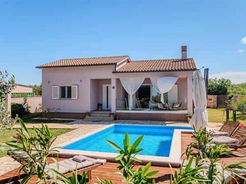 Holiday home - 4 persons -  - Salvela - Vodnjan-Salvela - 52215 - Vodnjan