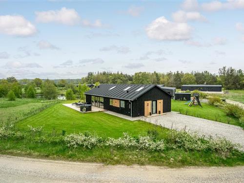 Sommerhus - 10 personer -  - Skovsøen - Fjellerup - 8585 - Glesborg