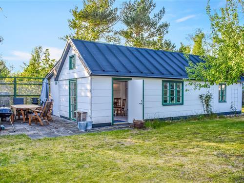 Holiday home - 5 persons -  - Svalörtsvägen - 231 75 - Beddingestrand