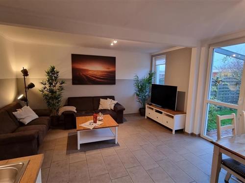 Holiday Home/Apartment - 4 persons -  - Krebsgang - 26553 - Dornumersiel