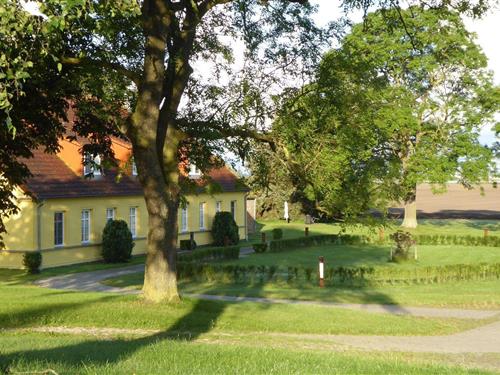 Holiday Home/Apartment - 4 persons -  - Gut Rattelvitz, Volsvitz - 18569 - Gingst