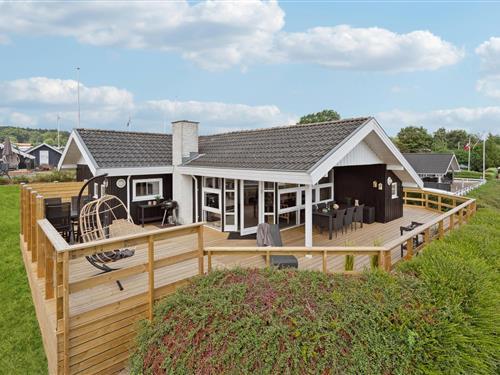 Sommerhus - 6 personer -  - Oluf Ravnsvej - Binderup - 6091 - Bjert