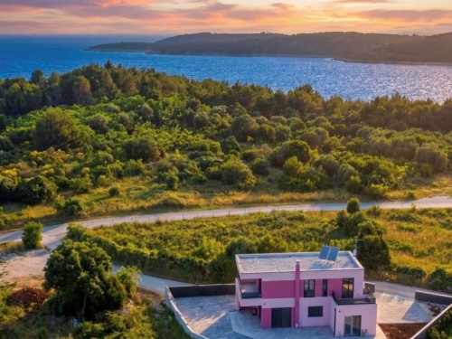 Holiday home - 8 persons -  - Varoš - 52100 - Premantura