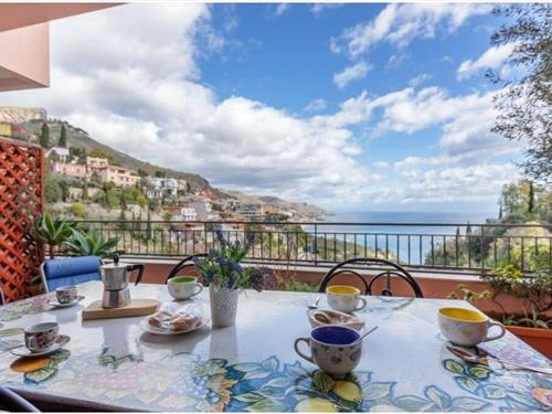 Holiday Home/Apartment - 4 persons -  - Fontana Vecchia - 98039 - Taormina