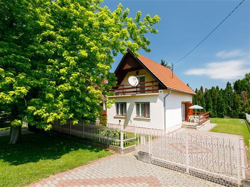 Holiday Home/Apartment - 5 persons -  - Balatonfoldvar/Balatonszarszo - 8624