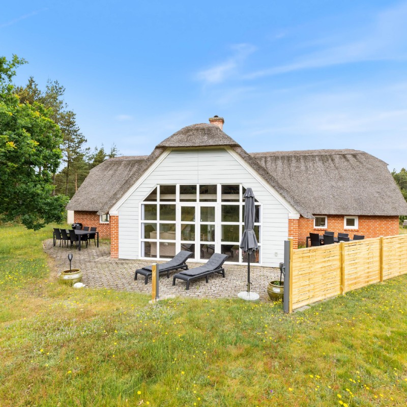 Sommerhus - 10 personer -  - Guldvangen - Houstrup - 6830 - Nr. Nebel