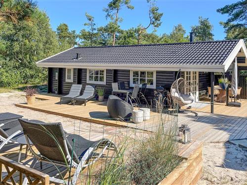 Sommerhus - 4 personer -  - Poserekrogen - Østre Sømark - 3720 - Åkirkeby