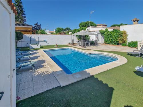 Holiday home - 6 persons -  - Camino del Camping - Chiclana De La Frontera - 11310 - Chiclana De La Fronter
