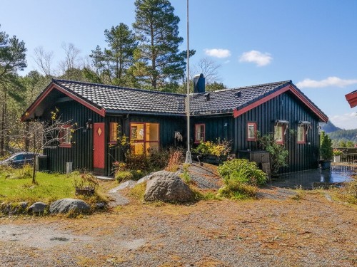 Sommerhus - 4 personer -  - Aspøyvegen - Øydegard/Tingvoll - 6670 - Øydegard