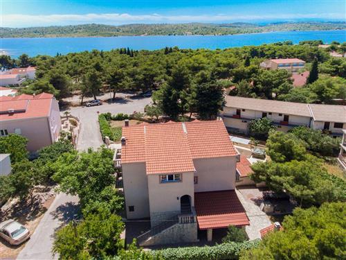 Holiday apartment - 4 persons -  - Petra Zoranica - 22213 - Pirovac