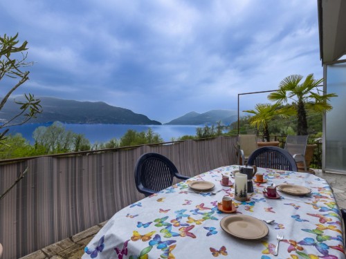Holiday apartment - 4 persons -  - 21010 - Porto Valtravaglia