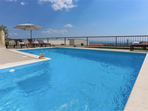 Holiday home - 8 persons -  - Setaliste Drage Markovica - Split-Solin - 21210 - Solin