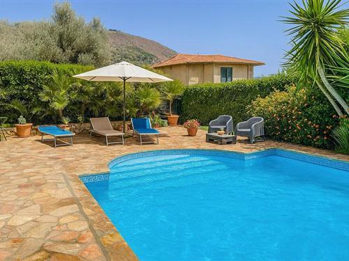 Sommerhus - 7 personer -  - Str. vic. Corpo di Guardia - 90046 - Monreale