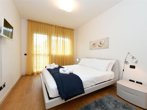 Semesterhus/Semesterlägenhet - 5 personer -  - 25015 - Desenzano Del Garda