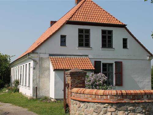 Holiday Home/Apartment - 4 persons -  - 18209 - Steffenshagen