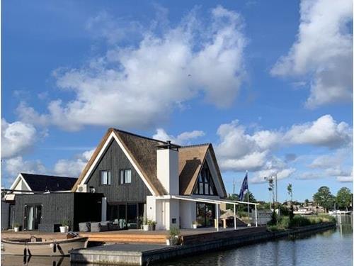 Villa - 8 personer -  - 8715EH - Stavoren