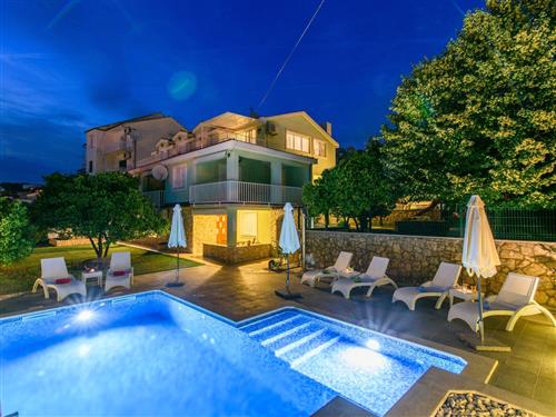 Ferieleilighet - 5 personer -  - Tudorski put - 21223 - Okrug Gornji