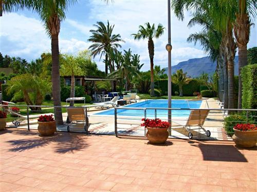 Sommerhus - 14 personer -  - Alcamo - 91011