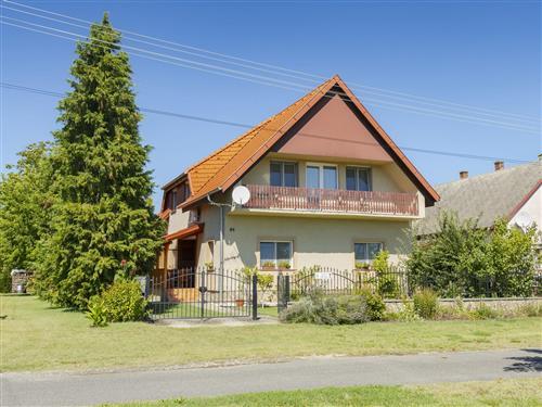 Ferielejlighed - 6 personer -  - Balatonfenyves - 8646