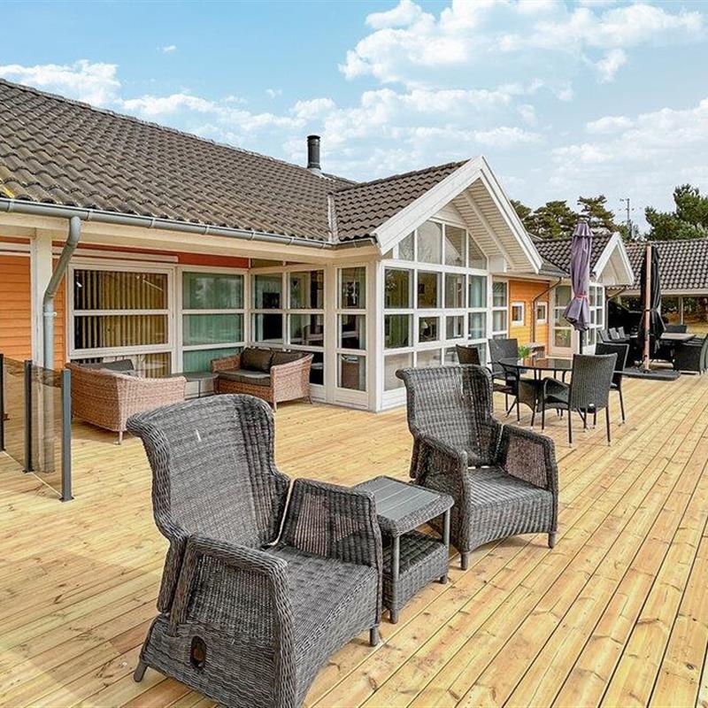 Sommerhus - 8 personer -  - Holsteroddevej - Østre Sømark - 3720 - Åkirkeby