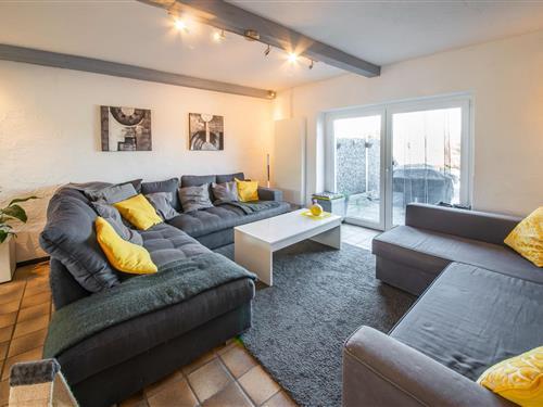 Holiday home - 9 persons -  - 4910 - Theux La Reid