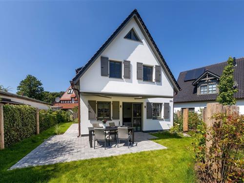 Ferienhaus - 8 Personen -  - Kirchweg 20 b - 18374 - Zingst