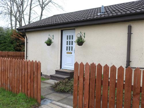 Holiday Home/Apartment - 2 persons -  - Isle Of Skye - IV51 9PJ