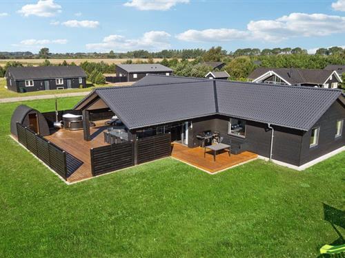 Ferienhaus - 14 Personen -  - Hansavej - Marielyst - 4873 - Väggerlöse