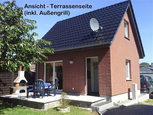 Holiday Home/Apartment - 4 persons -  - Zierower Weg - 23968 - Wismar