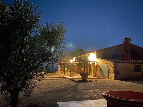 Sommerhus - 26 personer -  - 56034 - Chianni