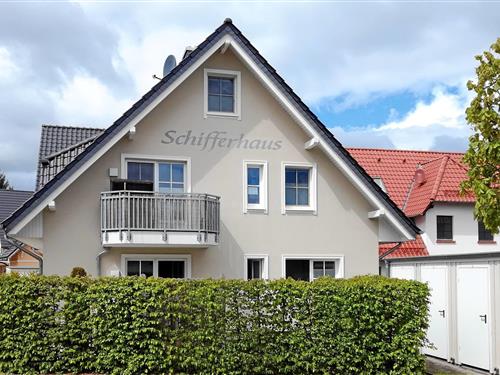 Holiday Home/Apartment - 2 persons -  - Lindenstraße - 18374 - Zingst