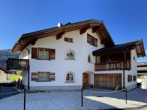 Holiday Home/Apartment - 5 persons -  - 7252 - Klosters Dorf