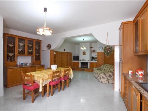 Holiday Home/Apartment - 6 persons -  - Via Luigi Sturzo - 89816 - Cessaniti