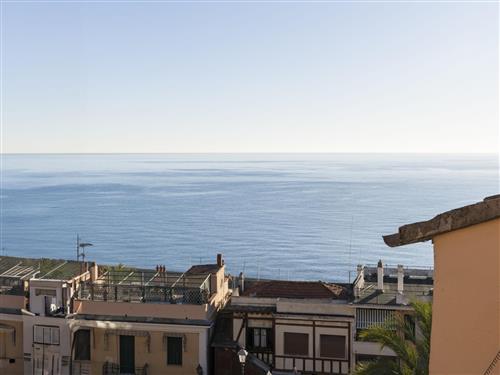 Holiday Home/Apartment - 4 persons -  - Bordighera - 18012