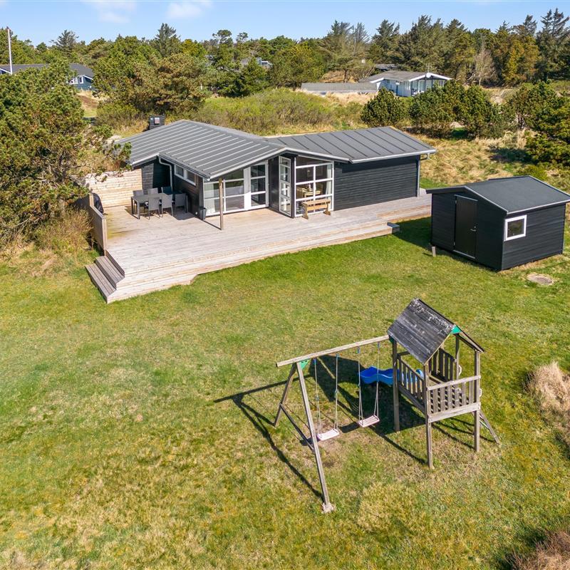 Sommerhus - 6 personer -  - Aavej - Vejers Nordøst - 6853 - Vejers Strand