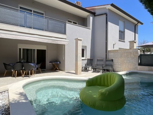Holiday home - 6 persons -  - 52100 - Pula/Banjole