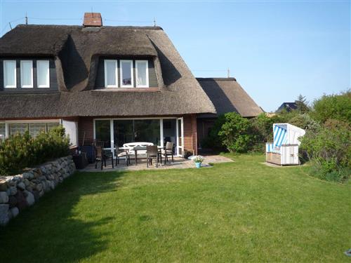 Holiday Home/Apartment - 3 persons -  - Bremerstraße - 25996 - Sylt / Ot Wenningstedt -