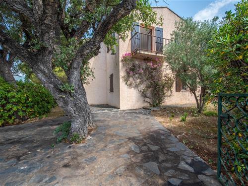 Holiday home - 8 persons -  - Cavalaire - 83240