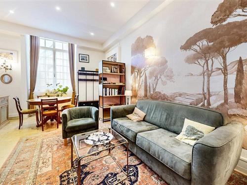 Holiday apartment - 4 persons -  - Rue des cordeliers - 39000 - Lons-Le-Saunier