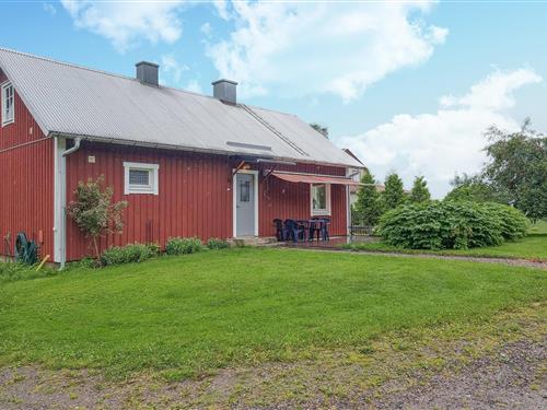 Holiday Home/Apartment - 5 persons -  - Friggeråker Näregården - 52194 - Falköping