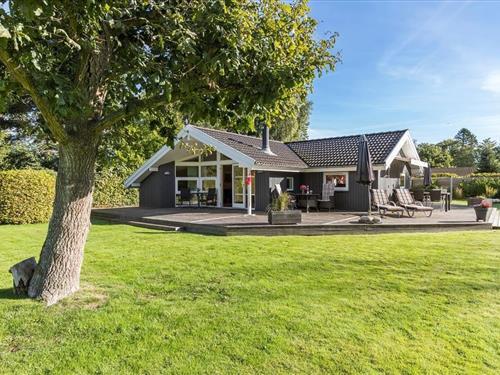 Sommerhus - 8 personer -  - Hybenvænget - Fjellerup - 8585 - Glesborg