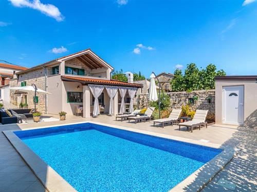 Sommerhus - 4 personer -  - Kresini - Zminj- Kresini - 52341 - Kresini