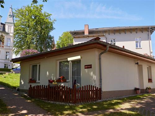 Sommerhus - 2 personer -  - Seestraße - 17424 - Heringsdorf (Seebad)