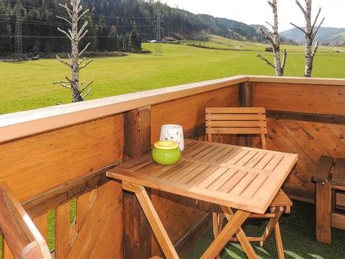 Holiday Home/Apartment - 5 persons -  - Liftstrasse 271, App. - 5542 - Flachau