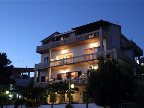 Holiday apartment - 4 persons -  - 21312 - Podstrana