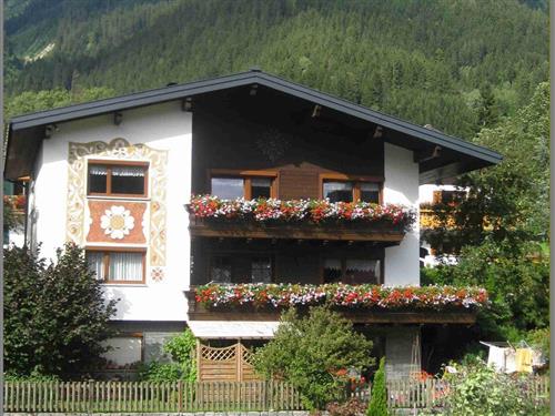 Holiday Home/Apartment - 6 persons -  - Zamangweg - 6791 - Sankt Gallenkirch