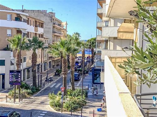 Holiday apartment - 4 persons -  - Sainte Maxime - 83120