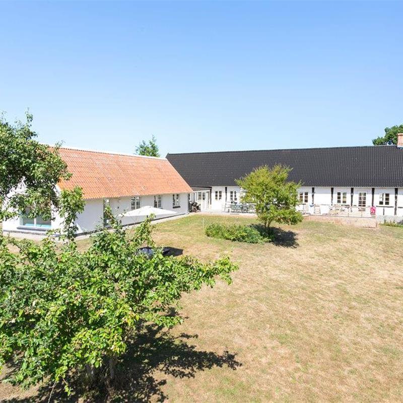 Ferienhaus - 18 Personen -  - Søndre Landevej - 3720 - Aakirkeby