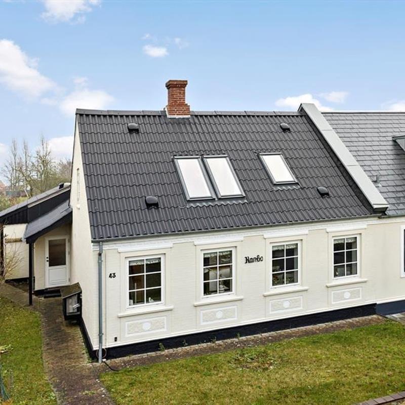 Stadthaus / Reihenhaus - 6 Personen -  - Kirkevejen - Ommel - 5960 - Marstal
