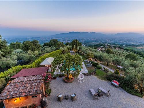 Villa - 10 personer -  - 55100 - Lucca